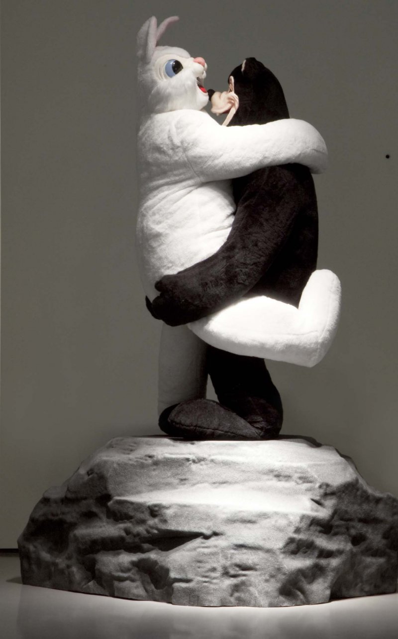 Au-delà de la couleur : le noir et le blanc dans la Collection Pinault